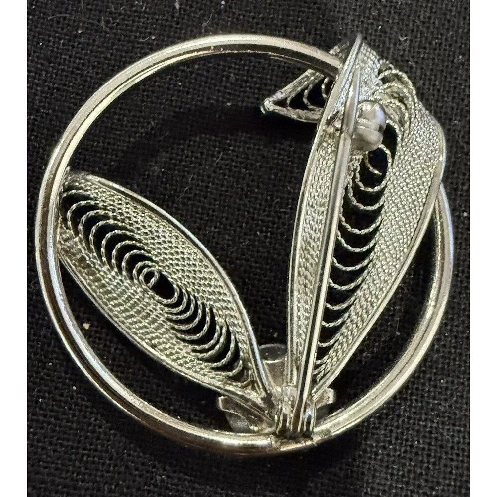 Vintage Mid Century Filigree Wreath Brooch Black Stone Pin Silver Tone  1” Appro